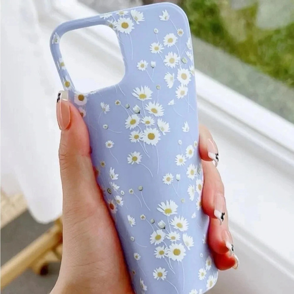 ⚠️Clearance iPhone 12/Pro/Pro Max Lilac Purple Daisy Phone Case - Picture 4 of 4